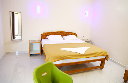 Podhigai Resort Yelagiri